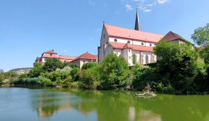 Kirche St. Johannes der Täufer